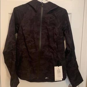 Lululemon Rain Is Calling Jacket II size 6